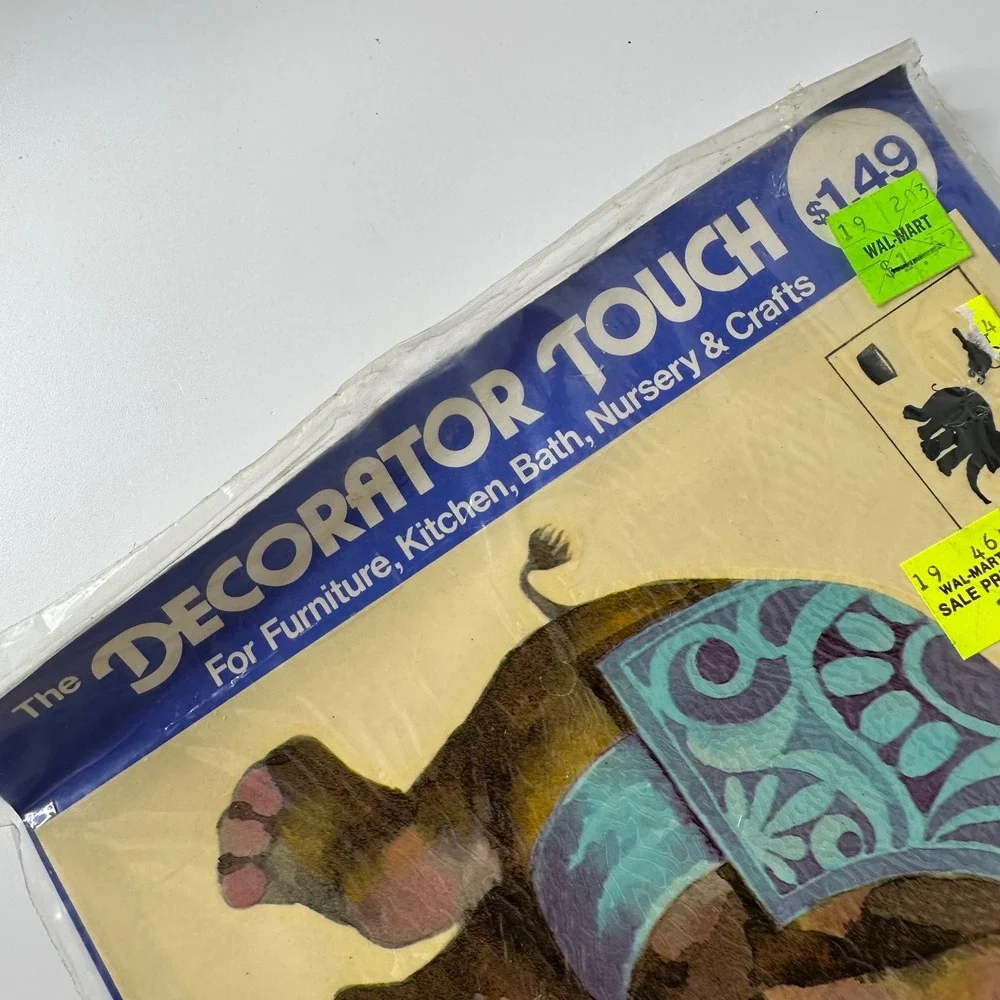 Vintage Decorator Touch Decals Elephant Lion Circus Meyercord Nursery Craft 1980
